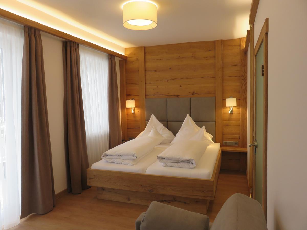 Roswitha Hotel 3*